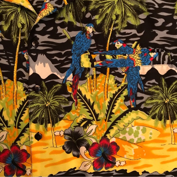 Aqua Blue Hawaiian Shirt Mens Size XL Tropical Print Button Up Short Sleeve - Picture 6 of 7